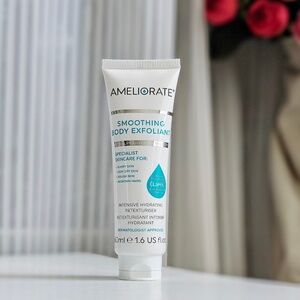 New AMELIORATE Smoothing Body Exfoliant 50ml/ 1.6oz